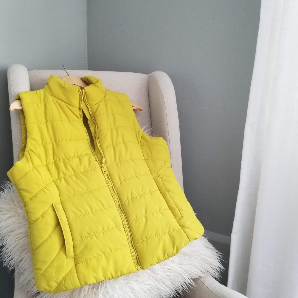 Aeropostale Puffer Vest